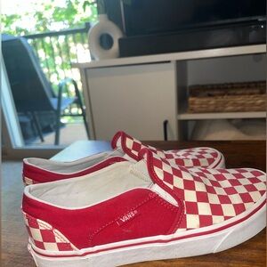 Women’s size 8 red checkered vans